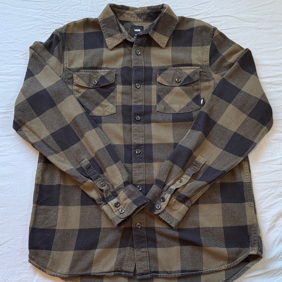 Vans Flannel Button-Up - Picture 1 of 9